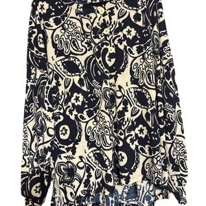 White Birch Navy and Cream Floral Top